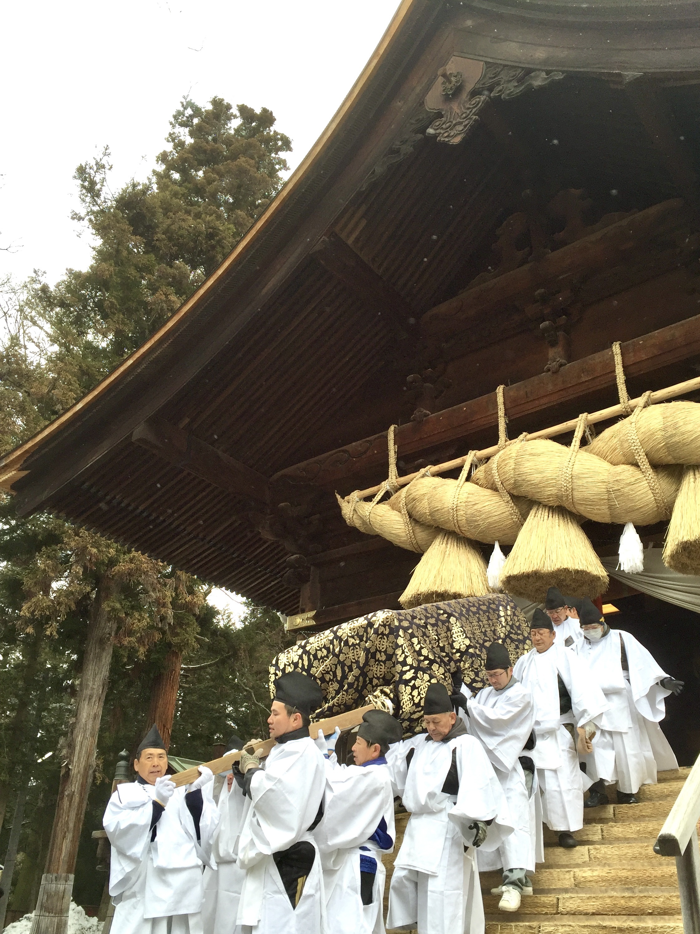 ラグさる　諏訪学他8冊 坂間】諏訪大社下社、遷座祭（せんざさい）の謎。 | 諏訪ブログ | SUWA